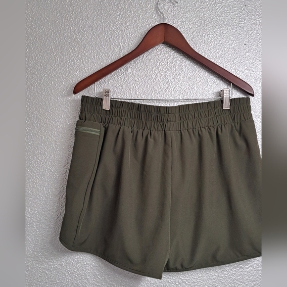 NWT Blooming Jelly Dress For Yourself Running Shorts - Picture 1 of 4